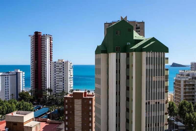 One By Mc – Edf. Trébol Benidorm