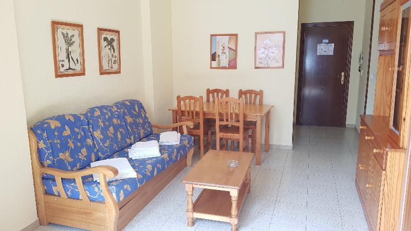 Europa Center Apartment *
