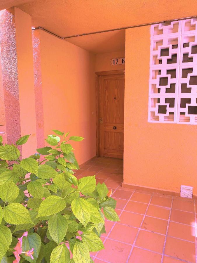 A838 - Calas - 2004 Finestrat S.l. * Benidorm
