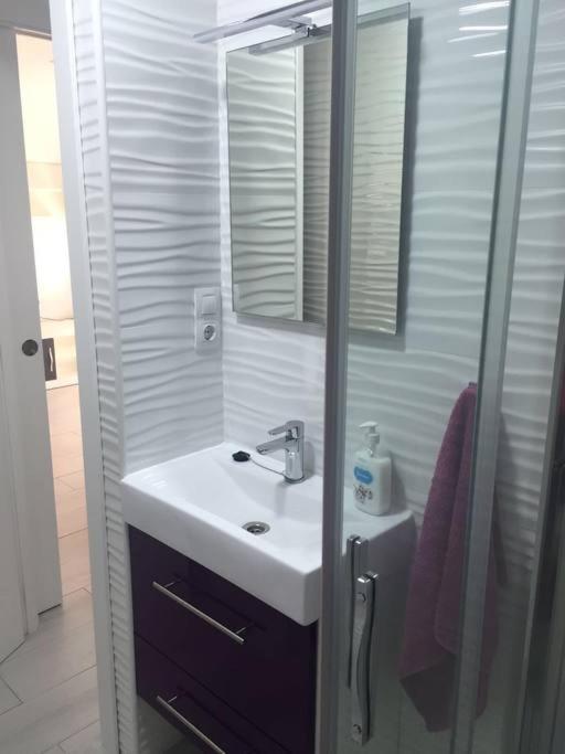 Apartment Balcon Al Mar