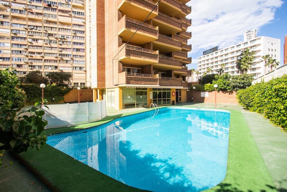 One By Mc – Edf. Trébol * Benidorm