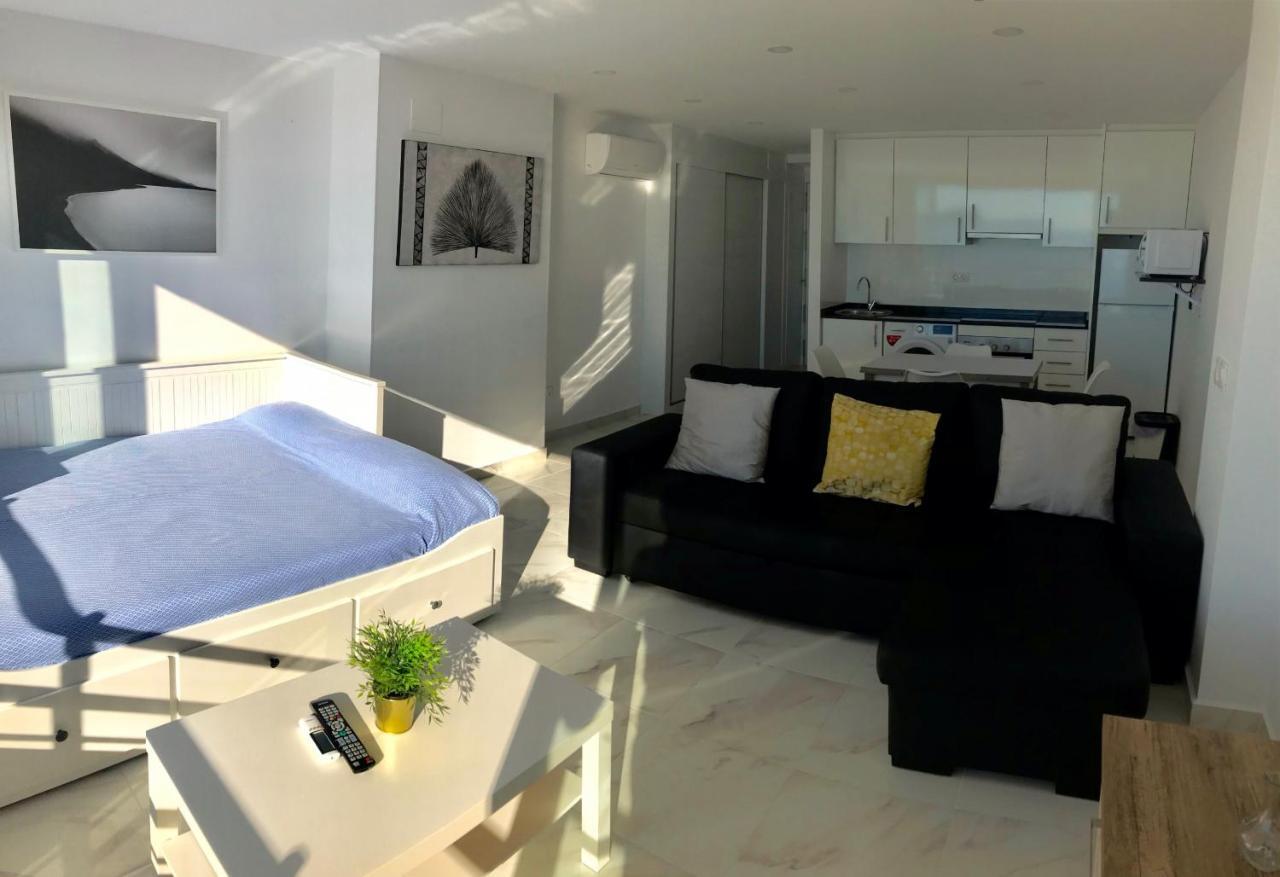 Apartamento Levante Seafront Blueline Studio