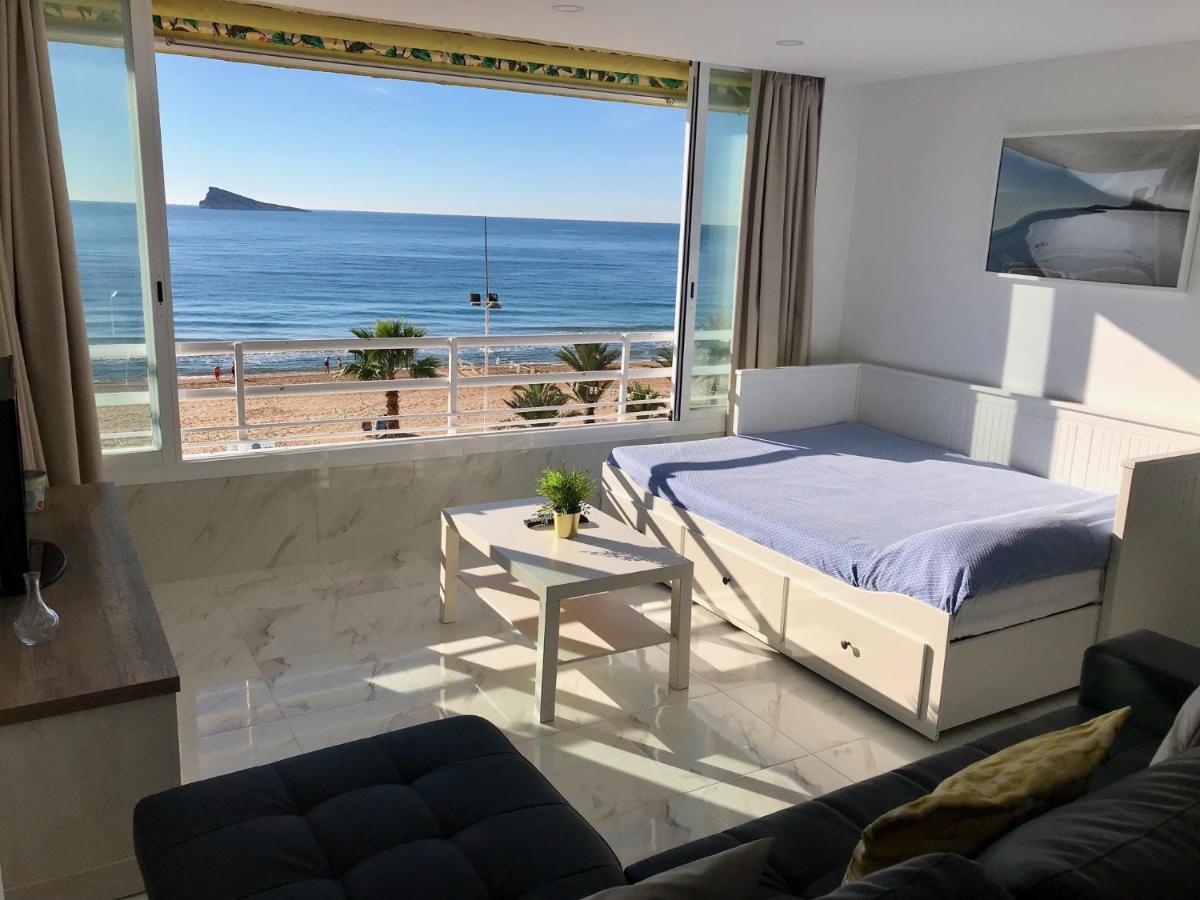 Levante Seafront Blueline Studio