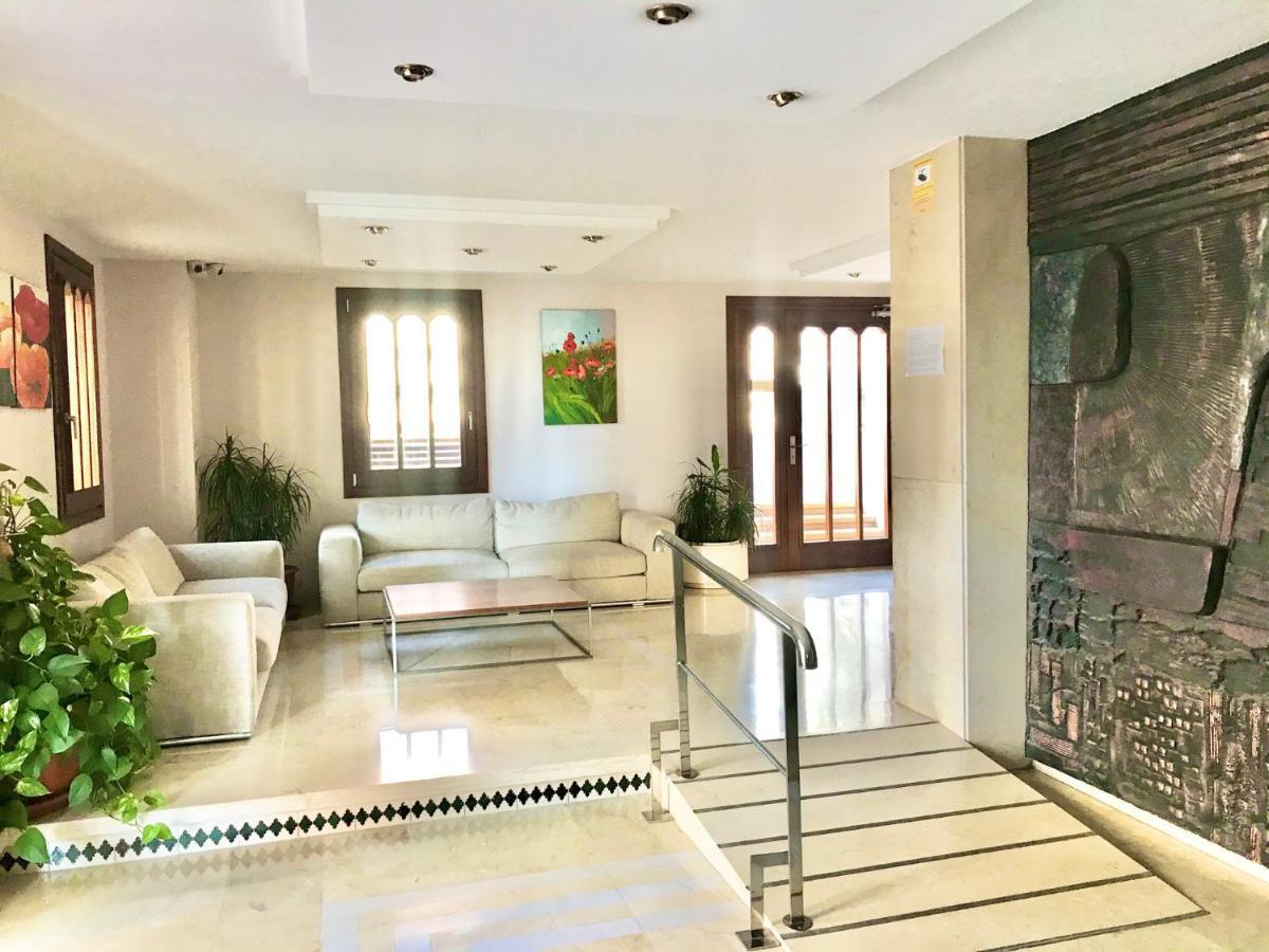 Apartment Torre Valencia Blueline *