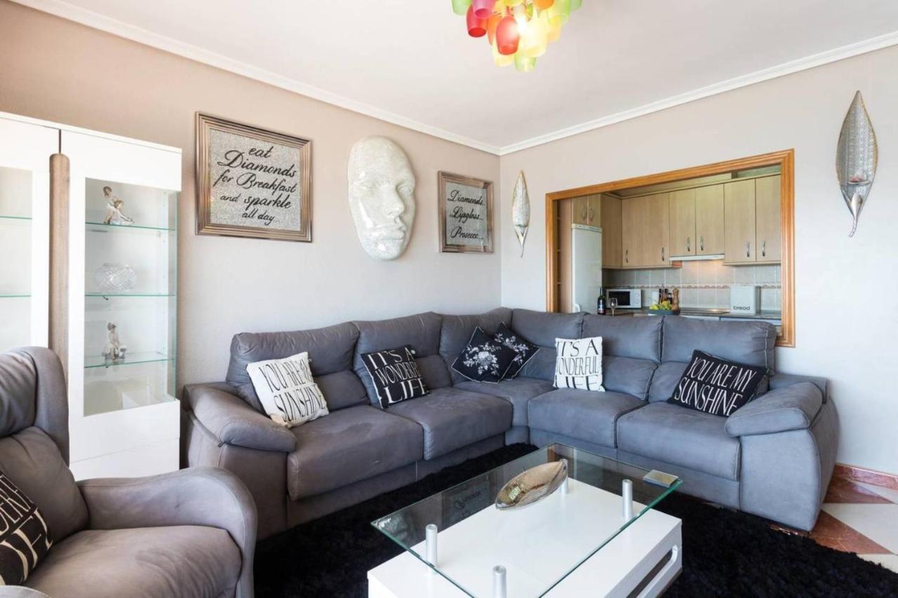 Luxury 2 Bedroom Sea View