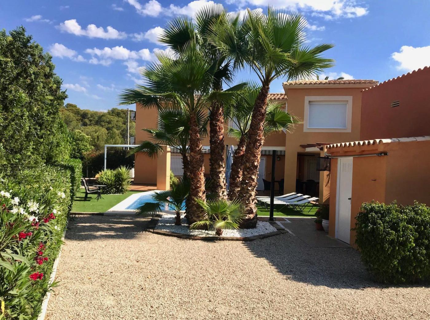 Levante Blueline Villa *