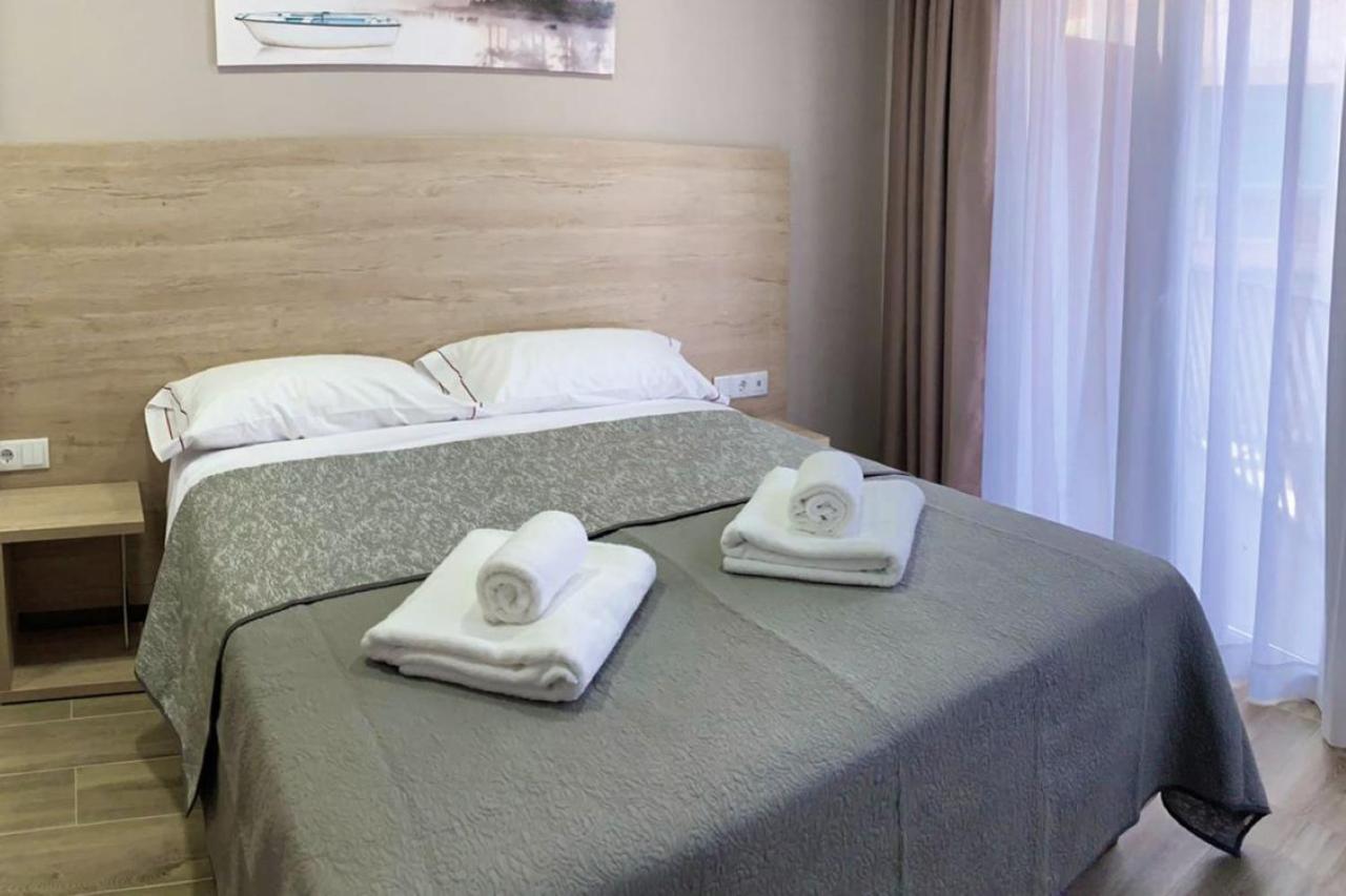 Gbh Hotel-apartamentos Caballito De Mar Benidorm