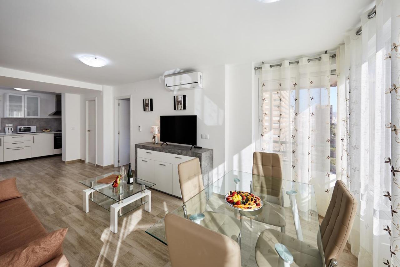 Sonrisa Apartments *