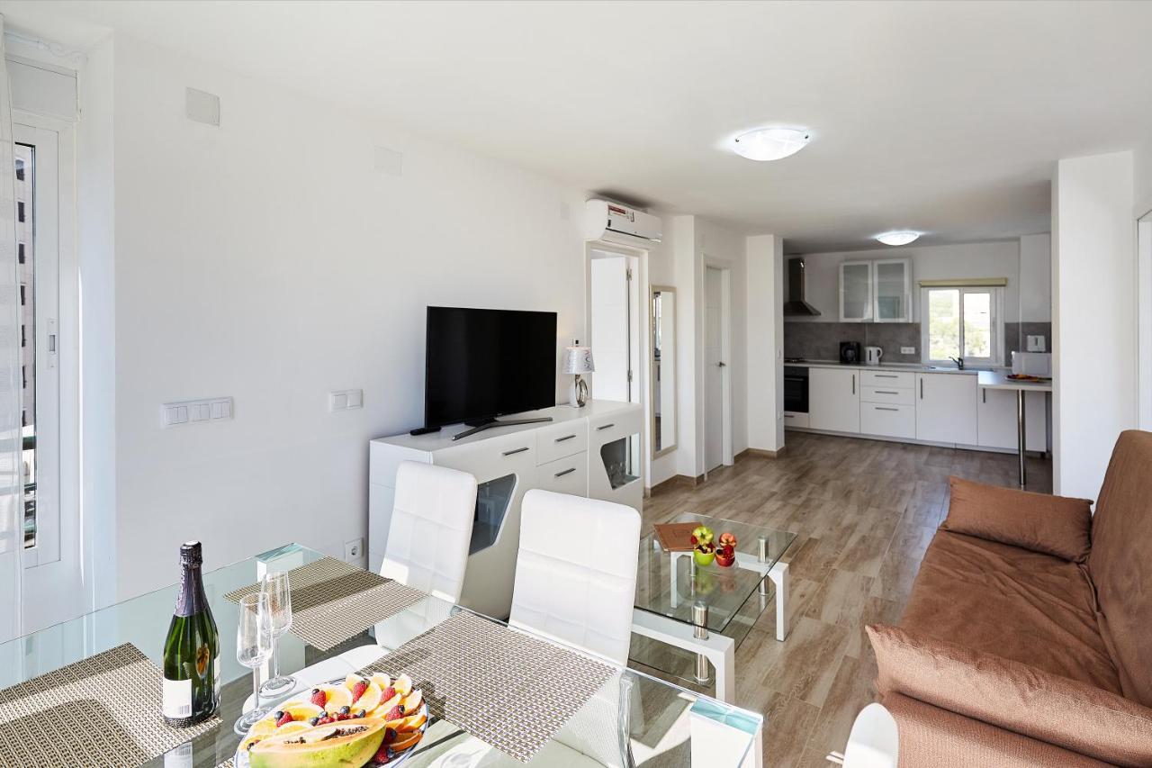 Sonrisa Apartments *