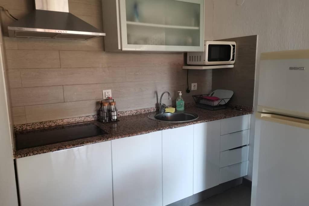 Apartamento Luminoso Playa Levante Rincon De Loix Apartment *