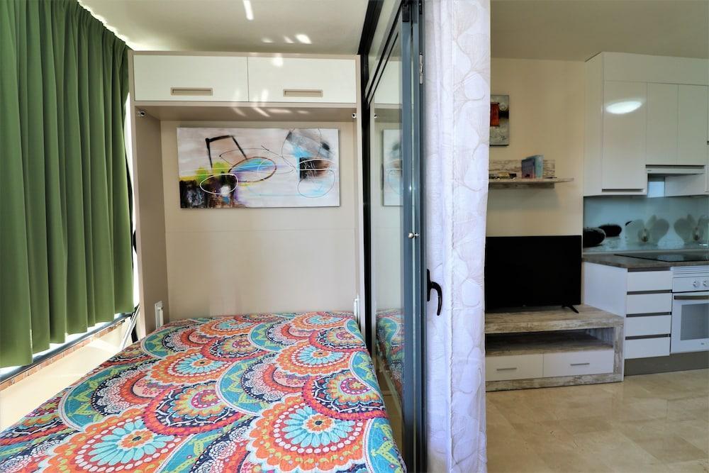 Gemelos 23 - 10b Apartment *