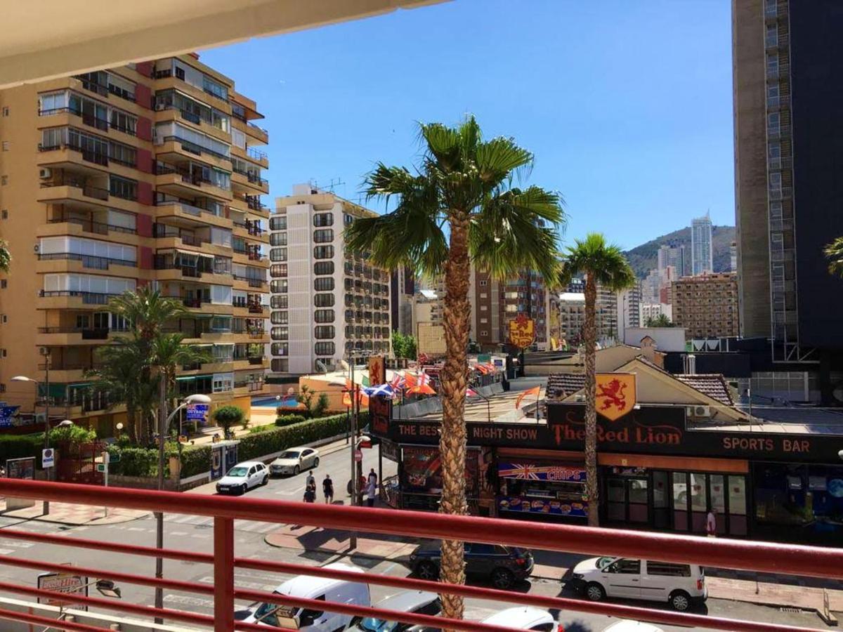 Calle Gerona - 2 Apartment