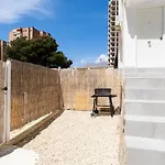 Casa Mya Con Terreno Privado Y Parking Compartido - A 800M De Playa Poniente