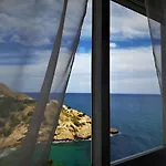 Benidorm Gemelos Sealine