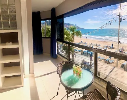 Levante Seafront Beach Apartment