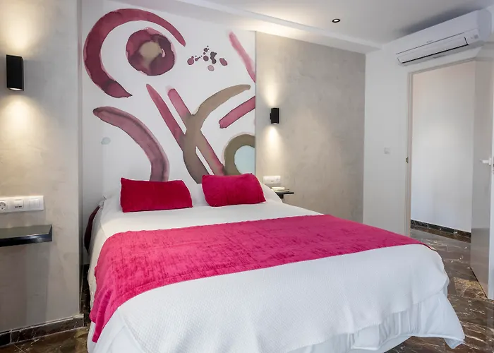 San Jaime Center Suites And Apartments