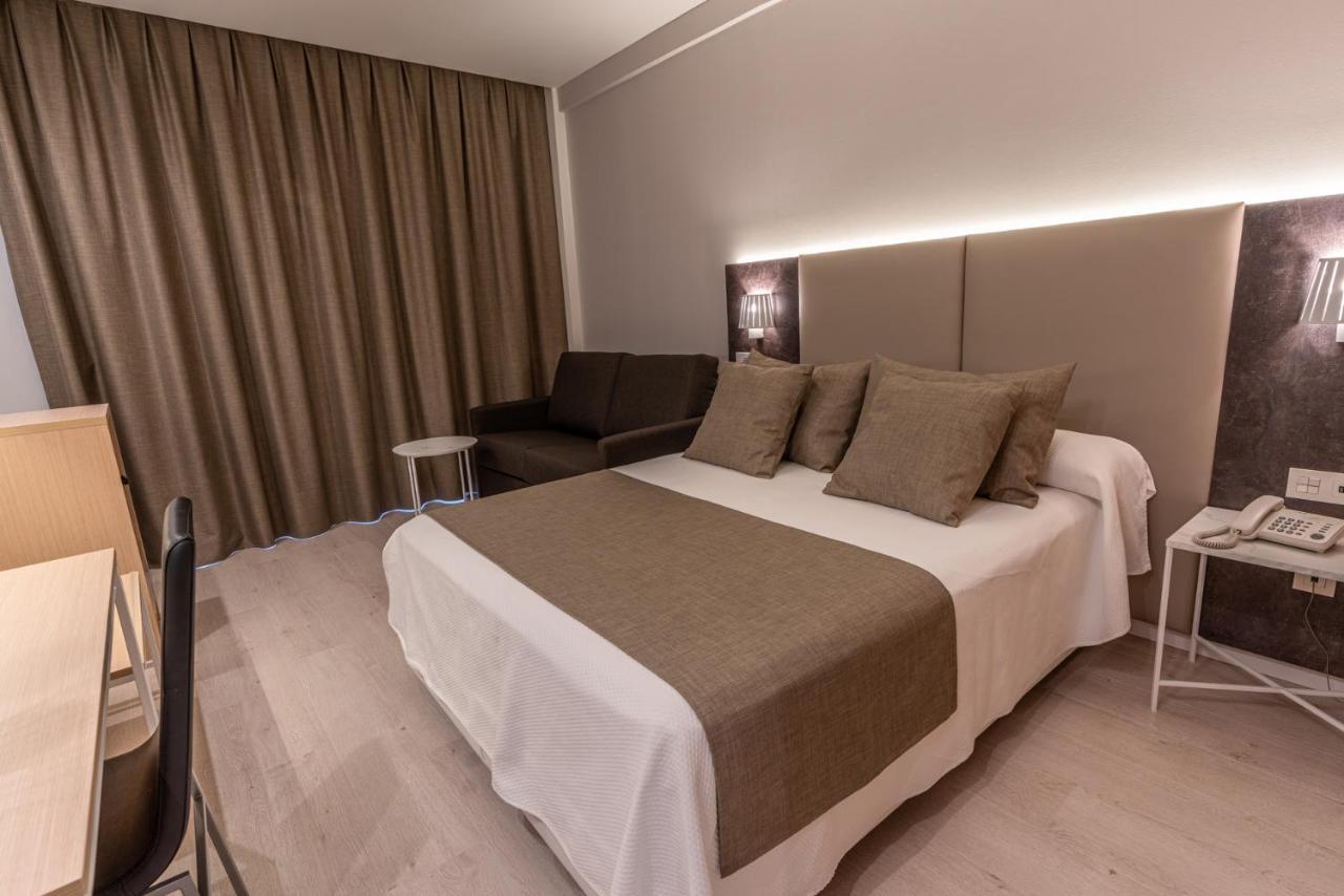 Golden Hotel
