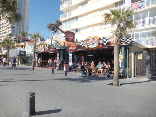 Apartamento ºººcon Aire Acond, Parking, Piscina Y Jardin Apts Alhambra En Playa Levante *