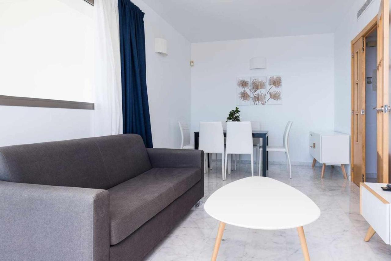 High Rise On The 39th Floor With Private Terrace And Sea Views Benidorm