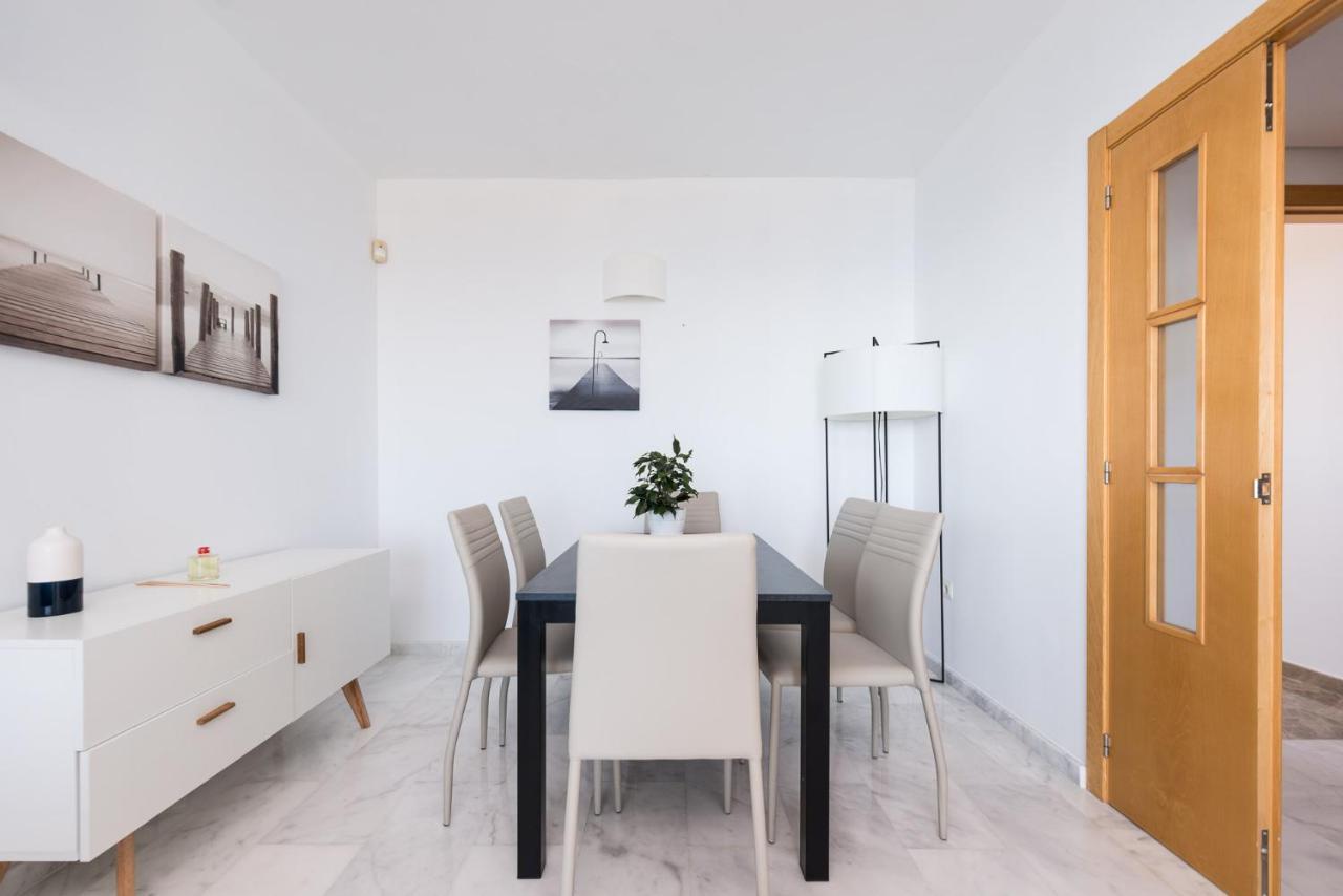 High Rise - Sea Views - Torre Lugano *