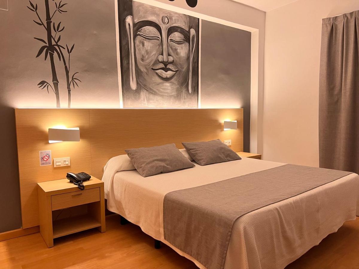 Golden Hotel 3*