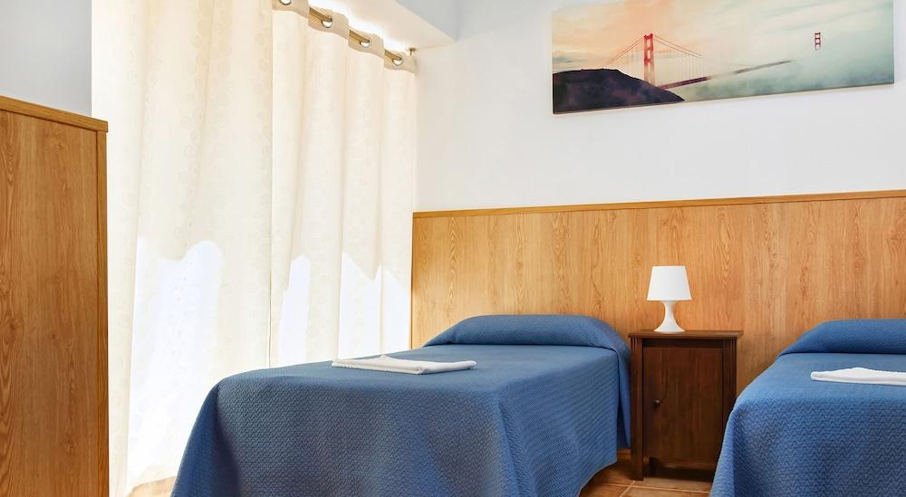 Guest house Irati 3*