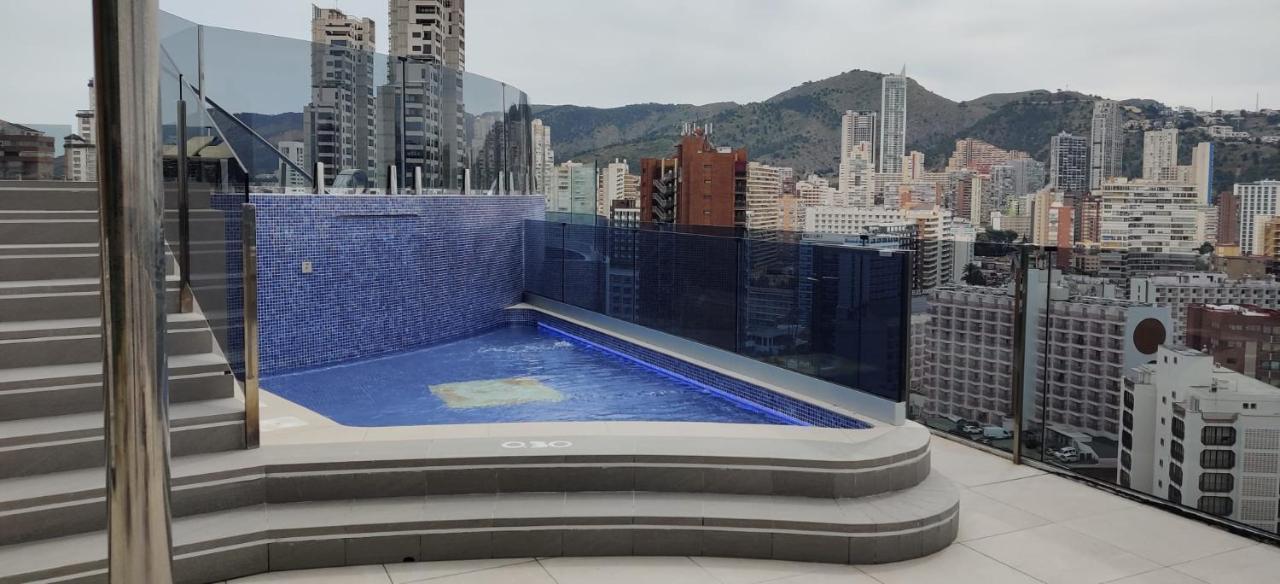 Gold Arcos 4 Sup 4*