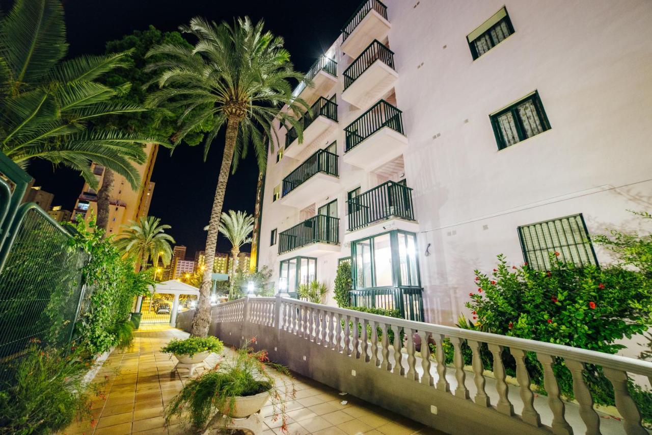 Palm Court Apartment
