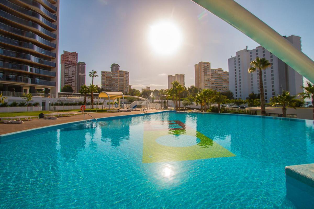 Waves - Relax In Costa Blanca * Benidorm