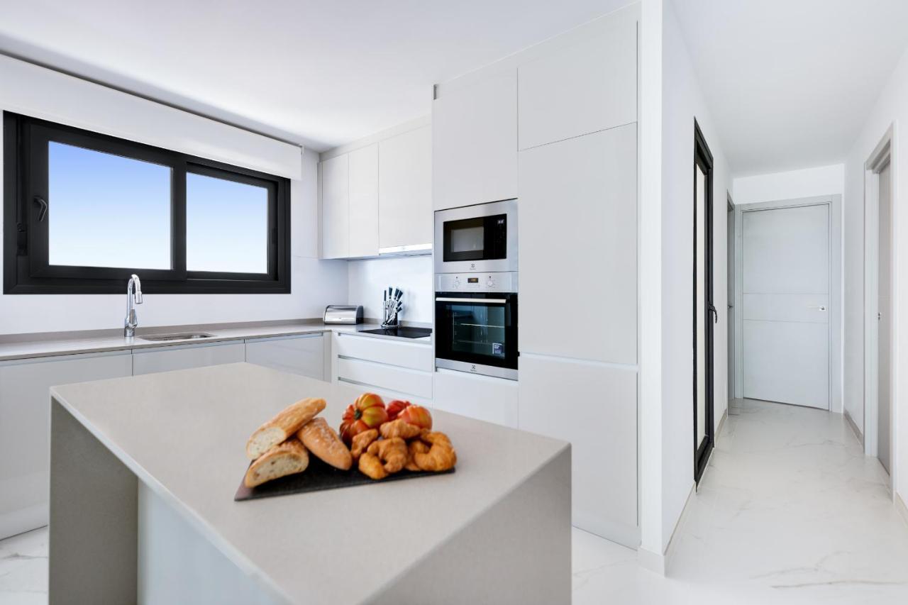 Sunset Cliffs Retreat By Costa Activa Breathtaking Sea Views & Steps To The Beach Apartamento Benidorm