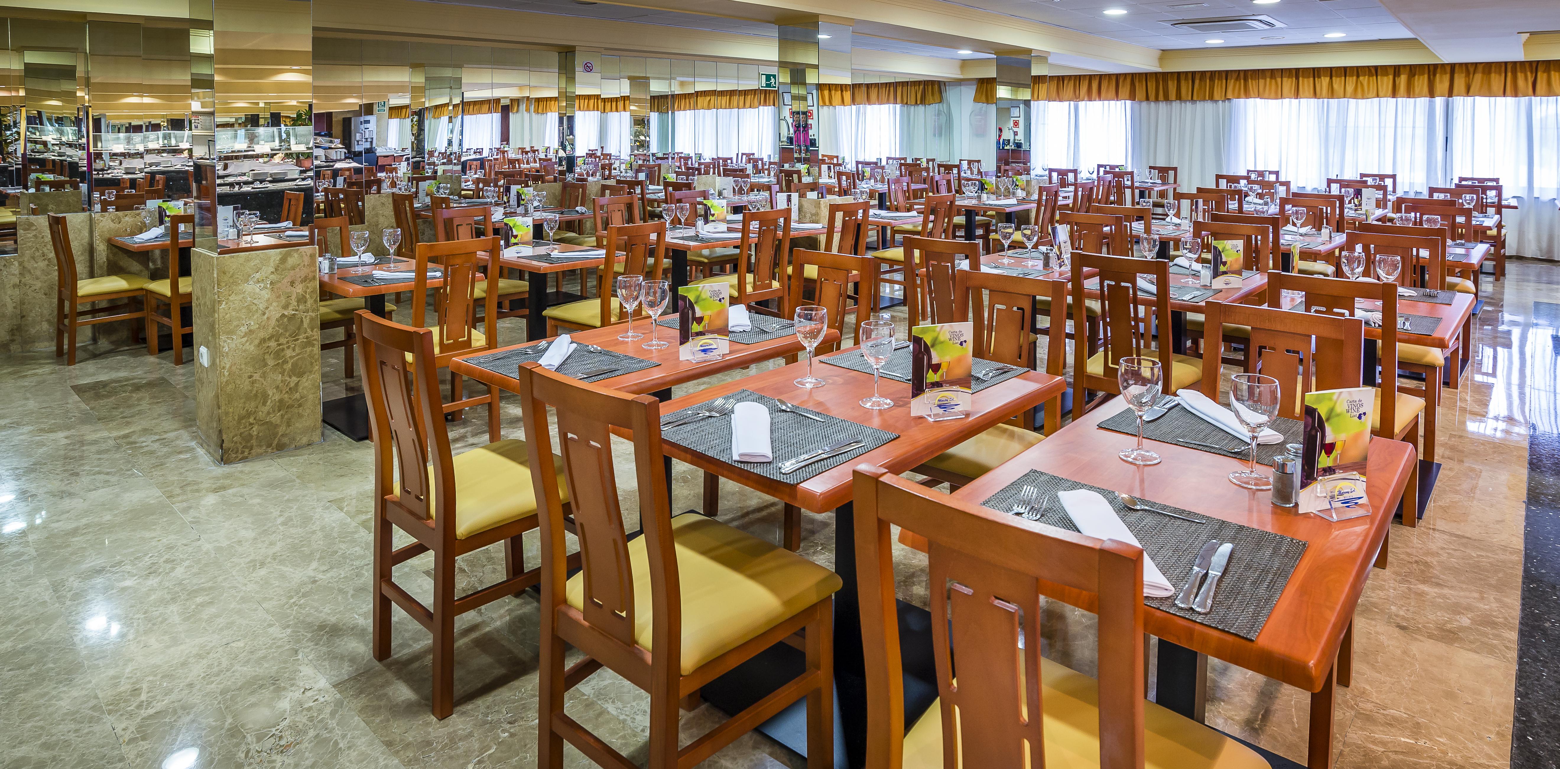 Aparthotel Avenida
