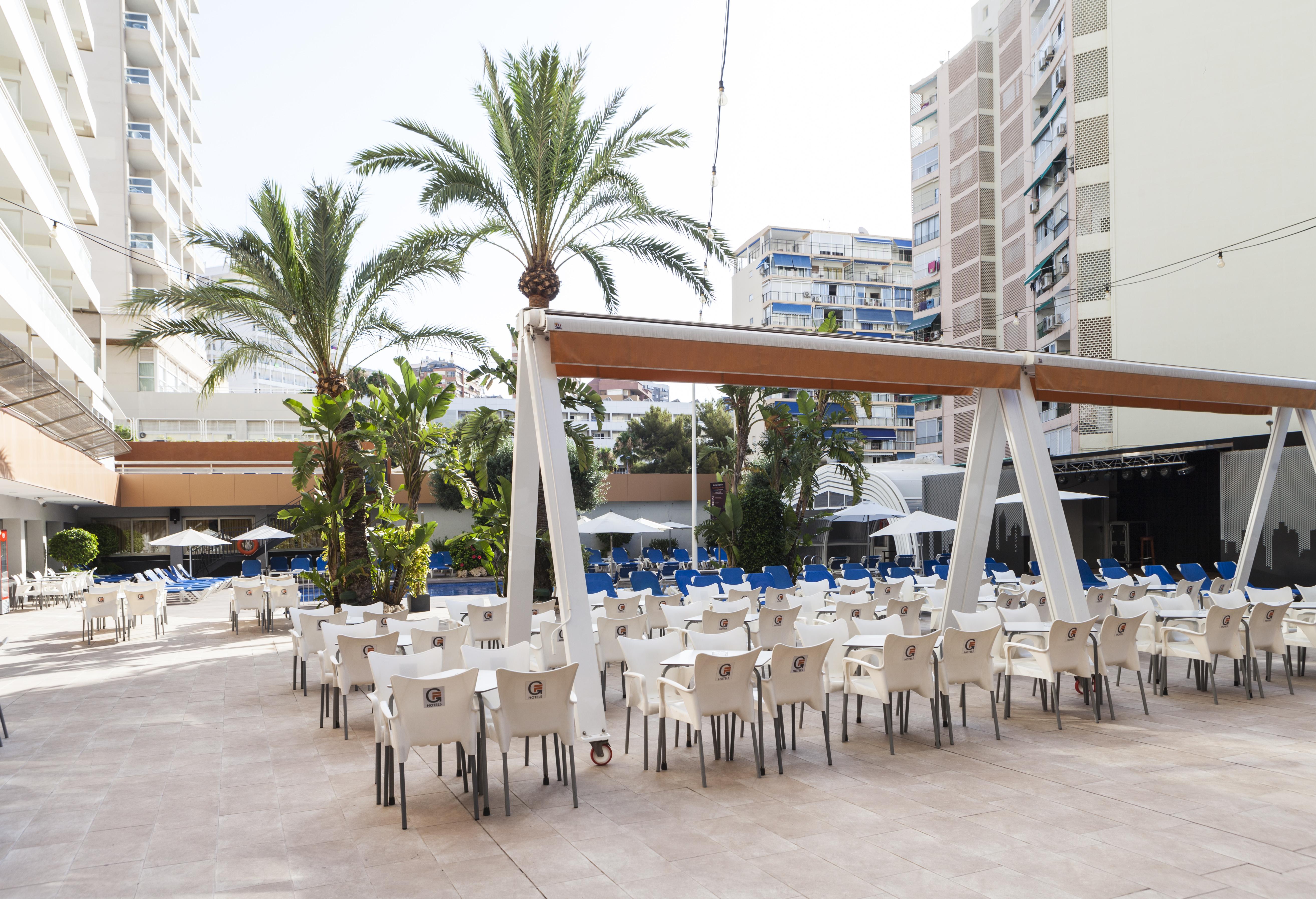 Climia Plaza Hotel 4*