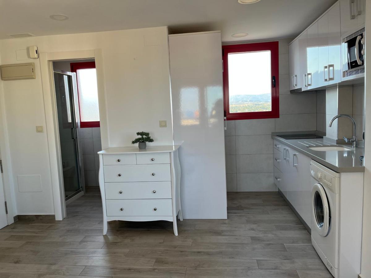 Anna's Aparthotel *