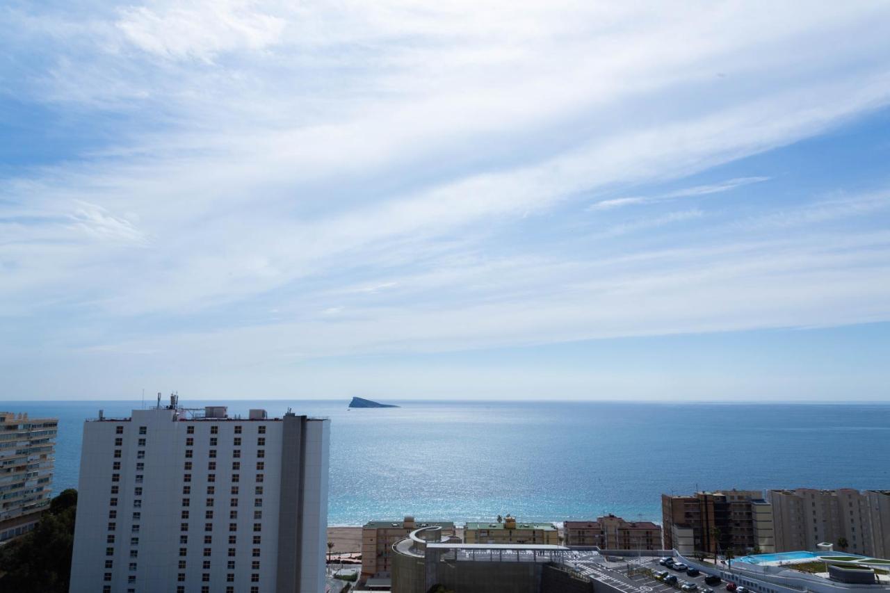 Sunset Waves Julieta Vistas Al Mar Premium 200 Mt2 Con Jacuzzi En Terraza Benidorm