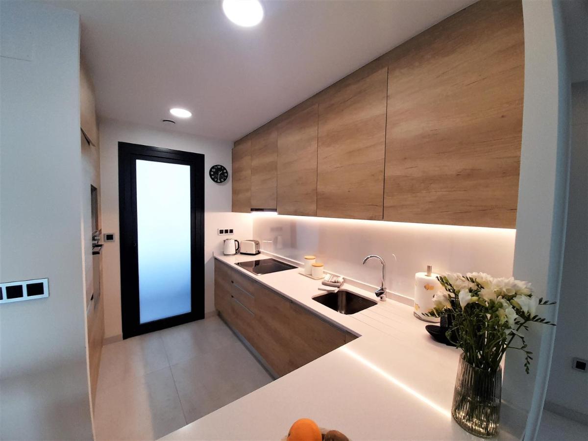 Luxury Sunset Waves 19 Floor Apartment *