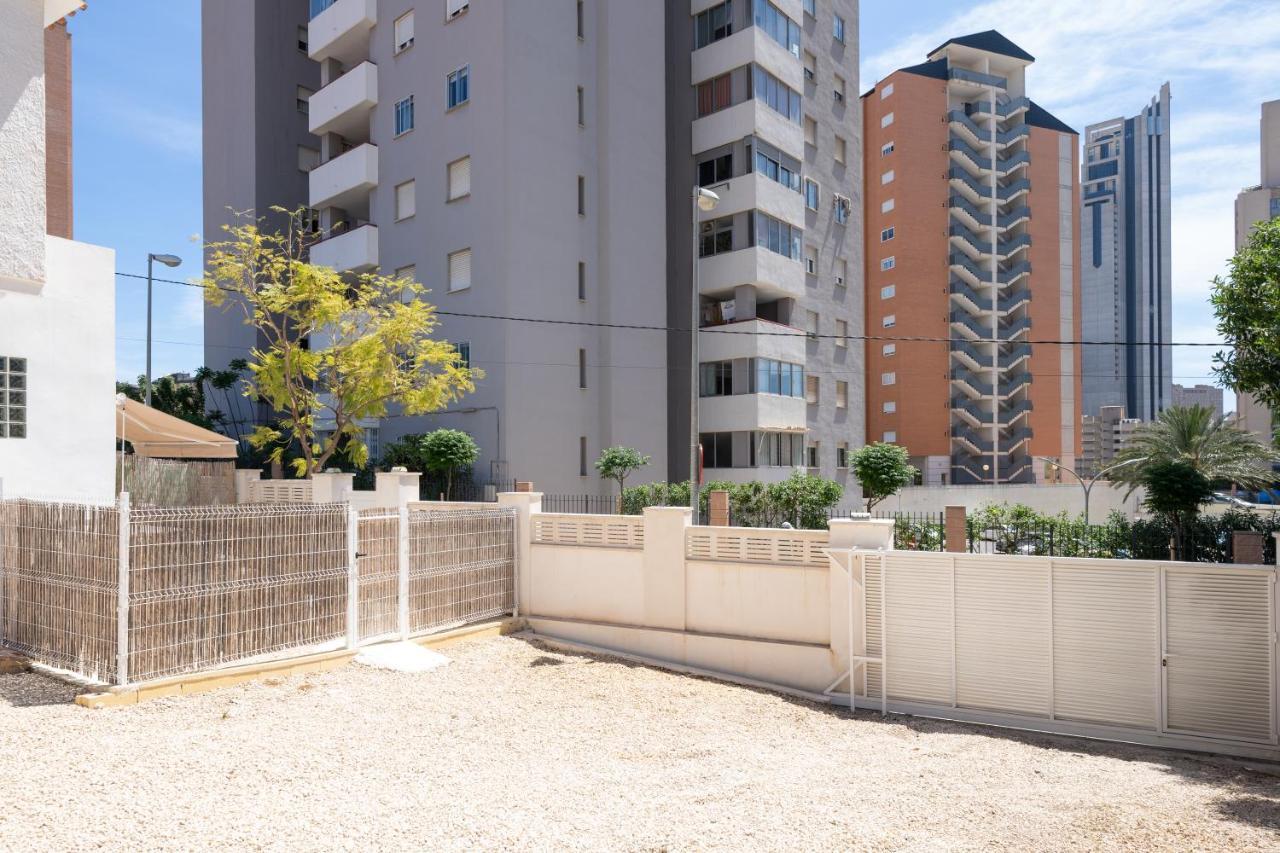 Casa Mya Con Terreno Privado Y Parking Compartido - A 800m De Playa Poniente Holiday home