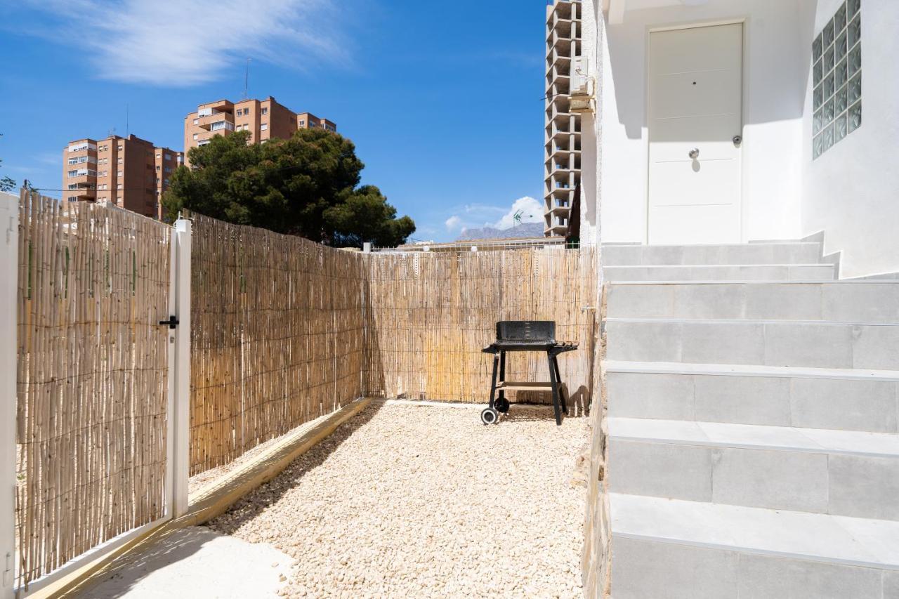 Casa Mya Con Terreno Privado Y Parking Compartido - A 800m De Playa Poniente Holiday home *