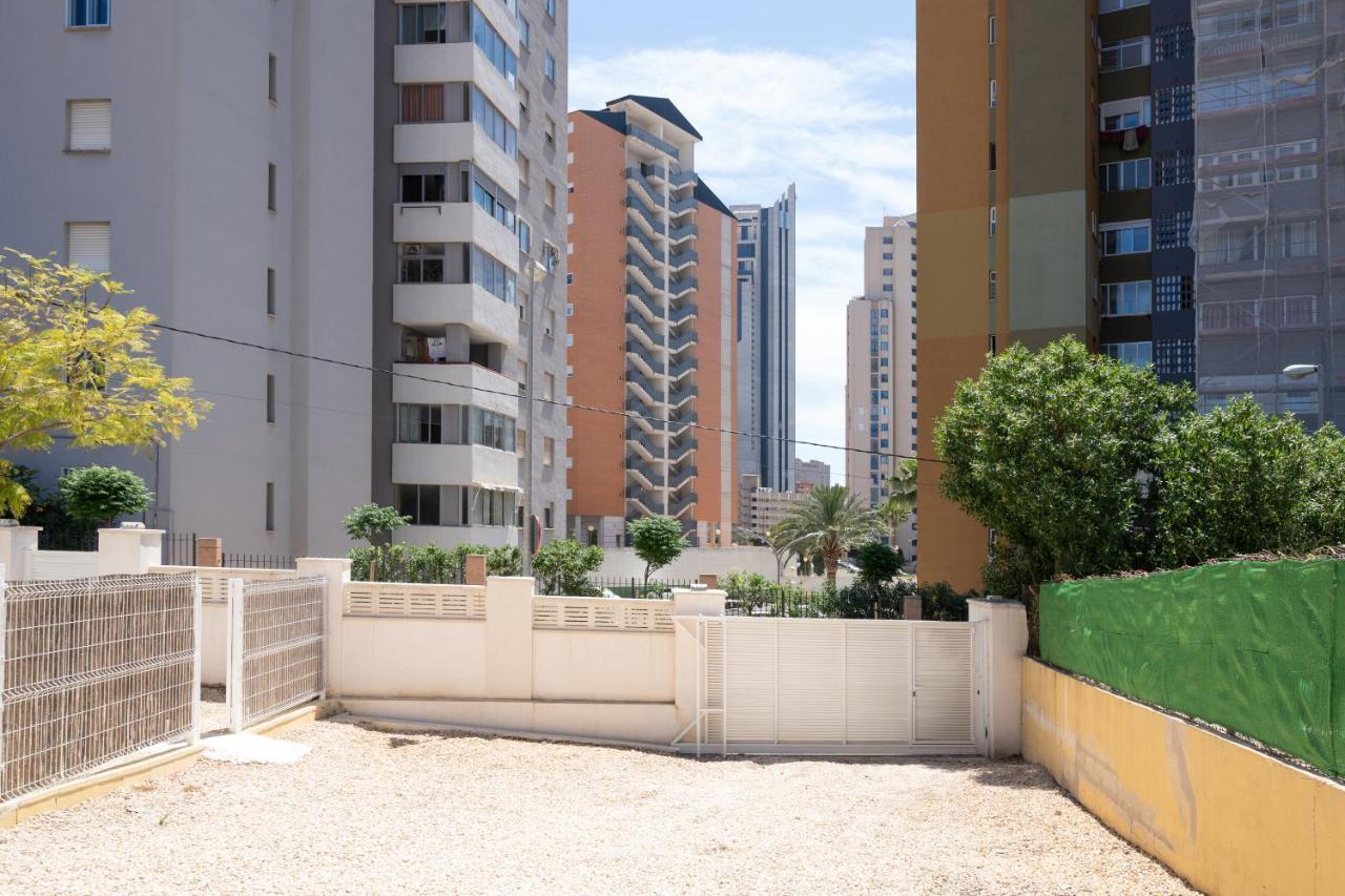 Alma Con Terreno Privado Y Parking Compartido - A 800m De Playa Poniente *