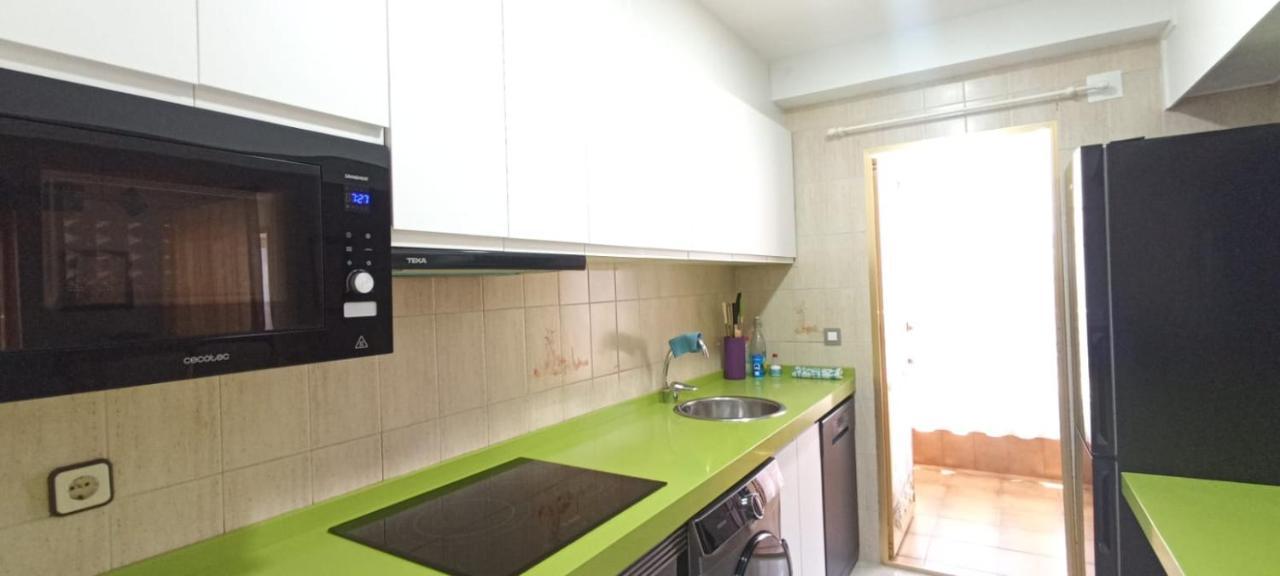 Apartamento De Lujo En Playa Poniente Apartamento