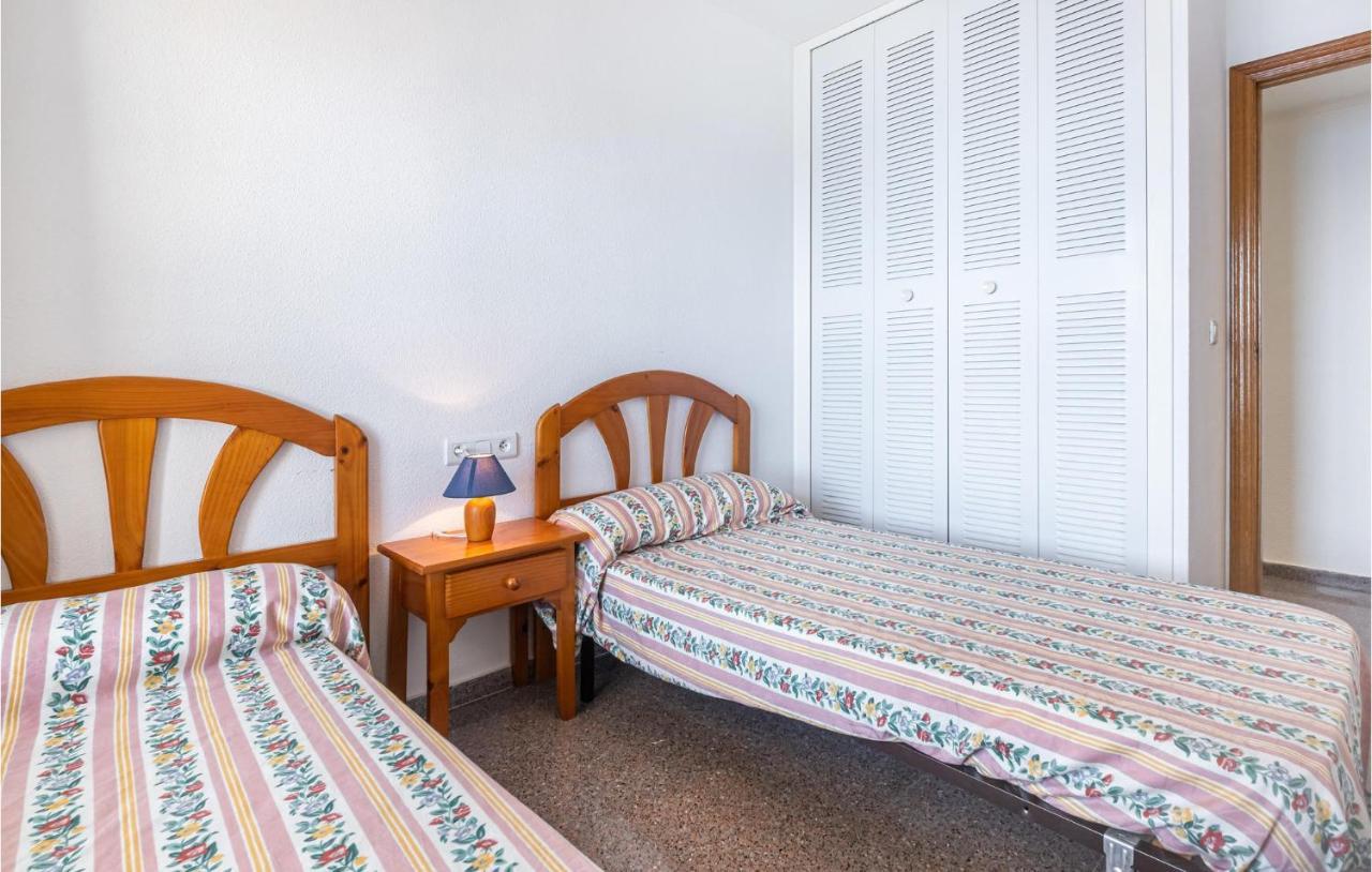 Pet Friendly In With Kitchen Benidorm
