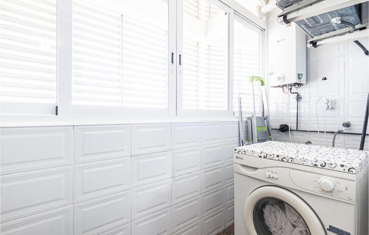 Apartment Pet Friendly In With Kitchen Benidorm
