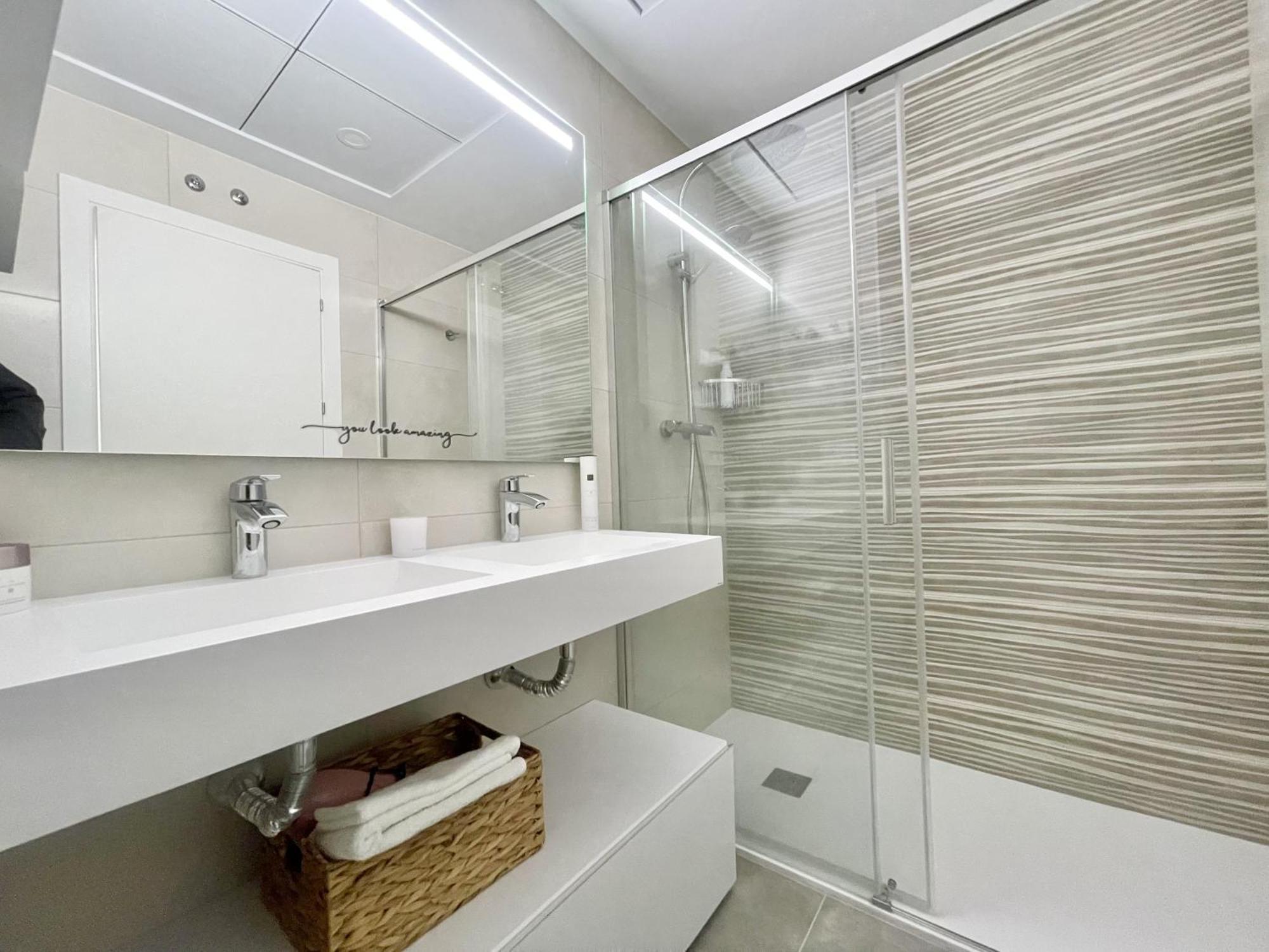 Sakura Luxury *