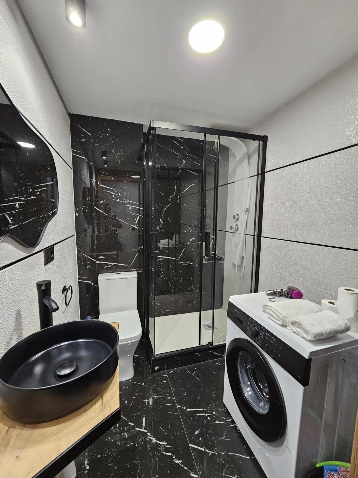 Black Appartement *