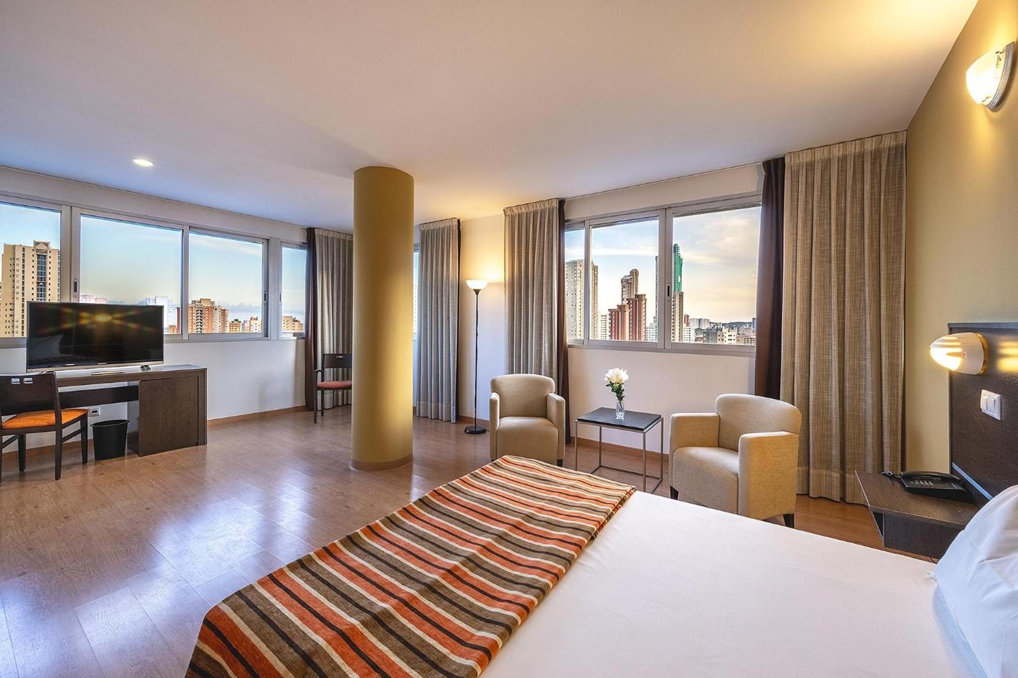 Hotel La Estacion 4*