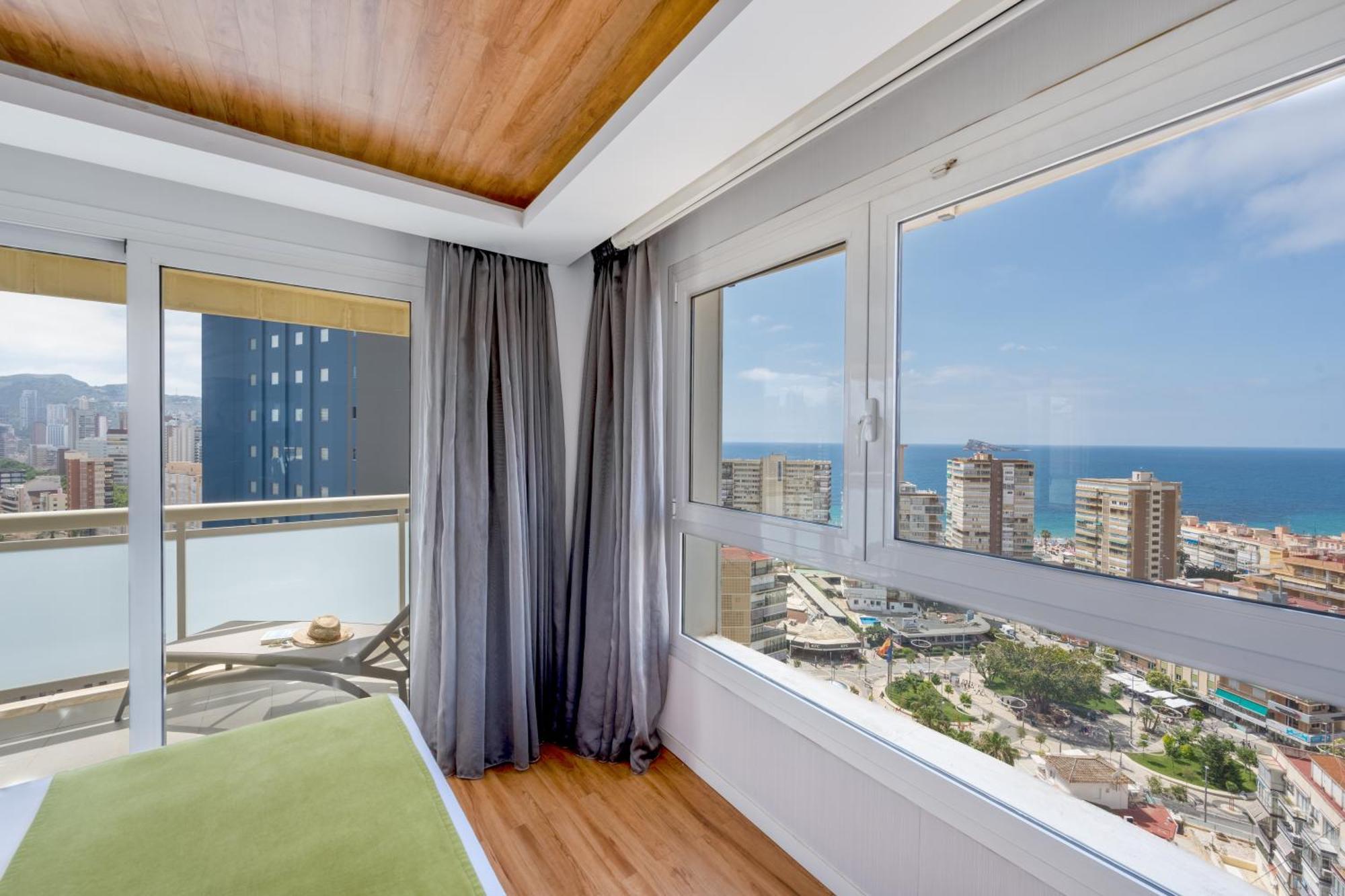 Hotel Climia Plaza 4*