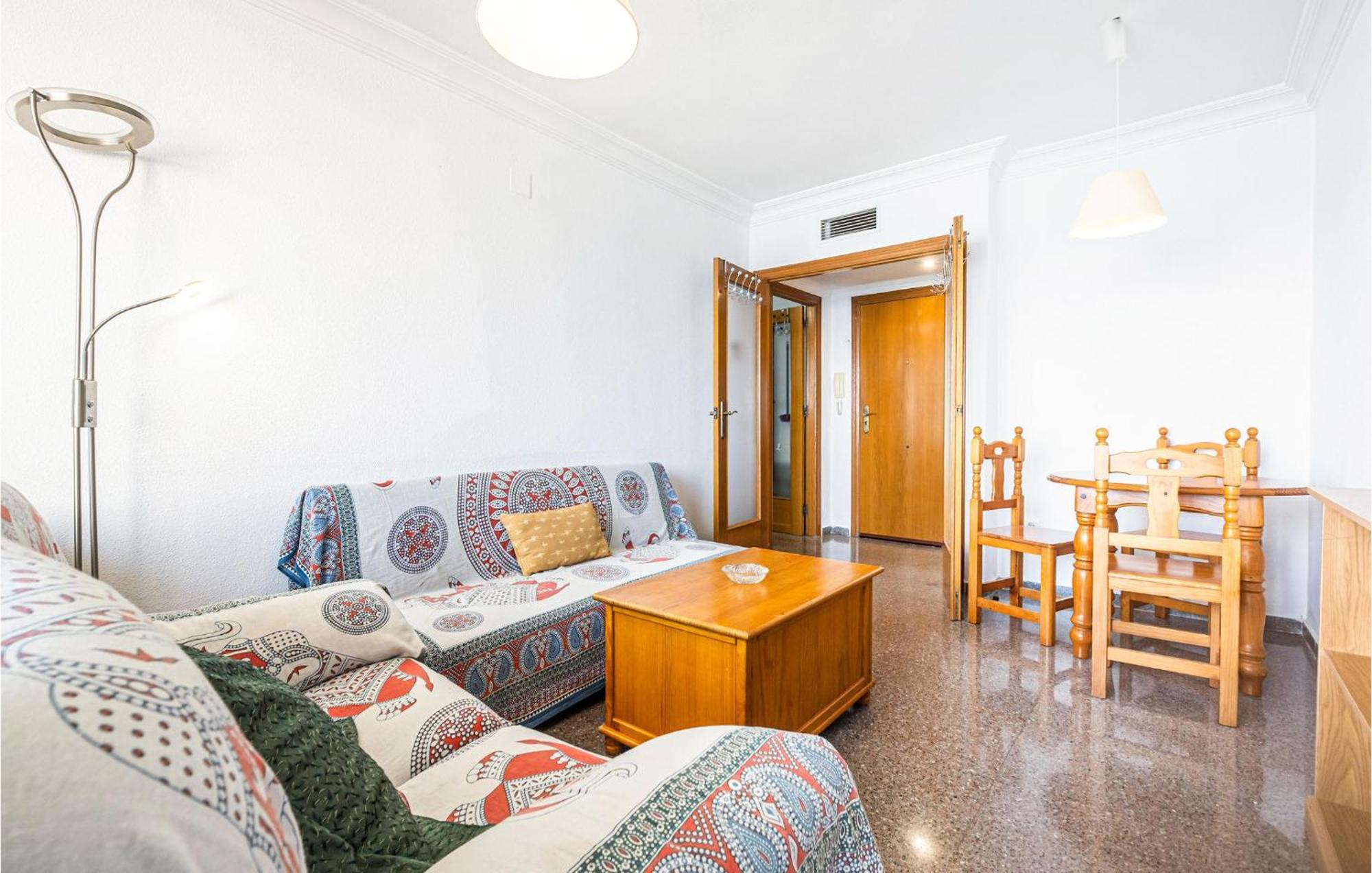 Pet Friendly In With Kitchen Benidorm
