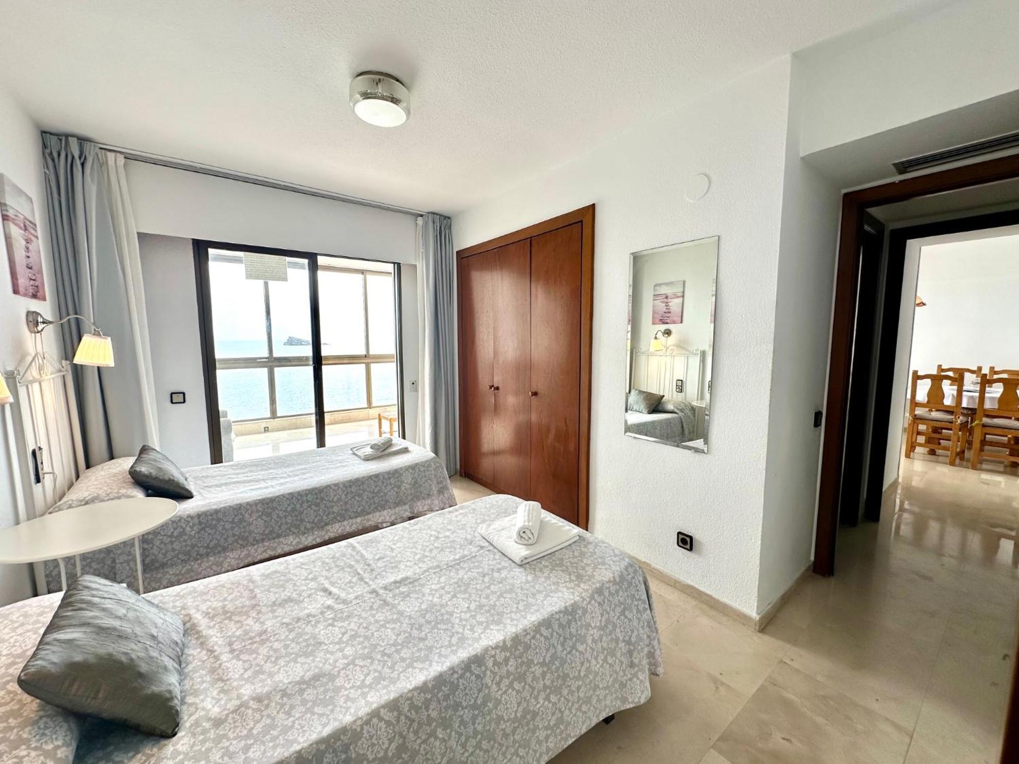 Gemelos 1 - Aloturin Apartment