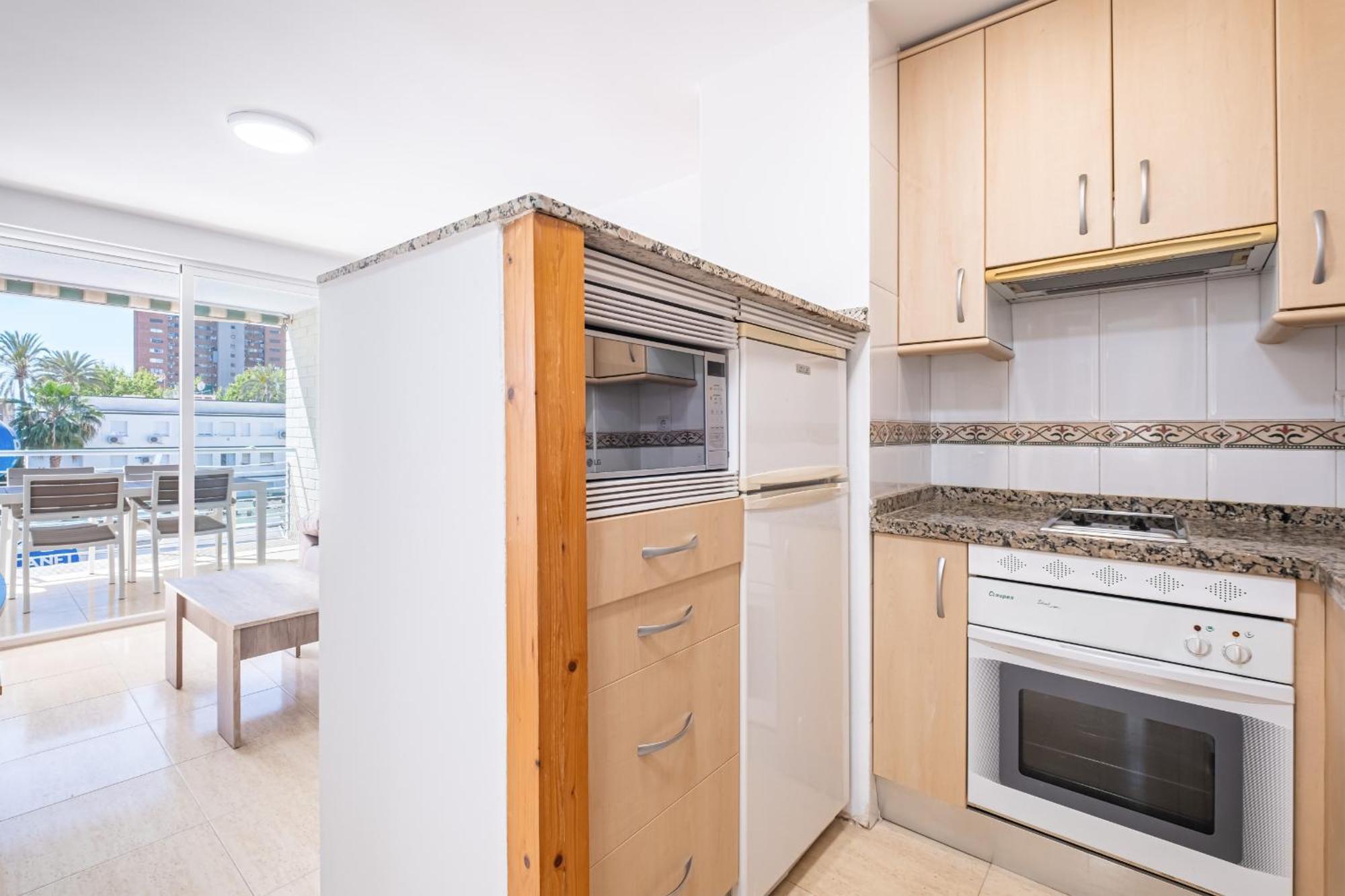 Niza 2-a Levante Apartment