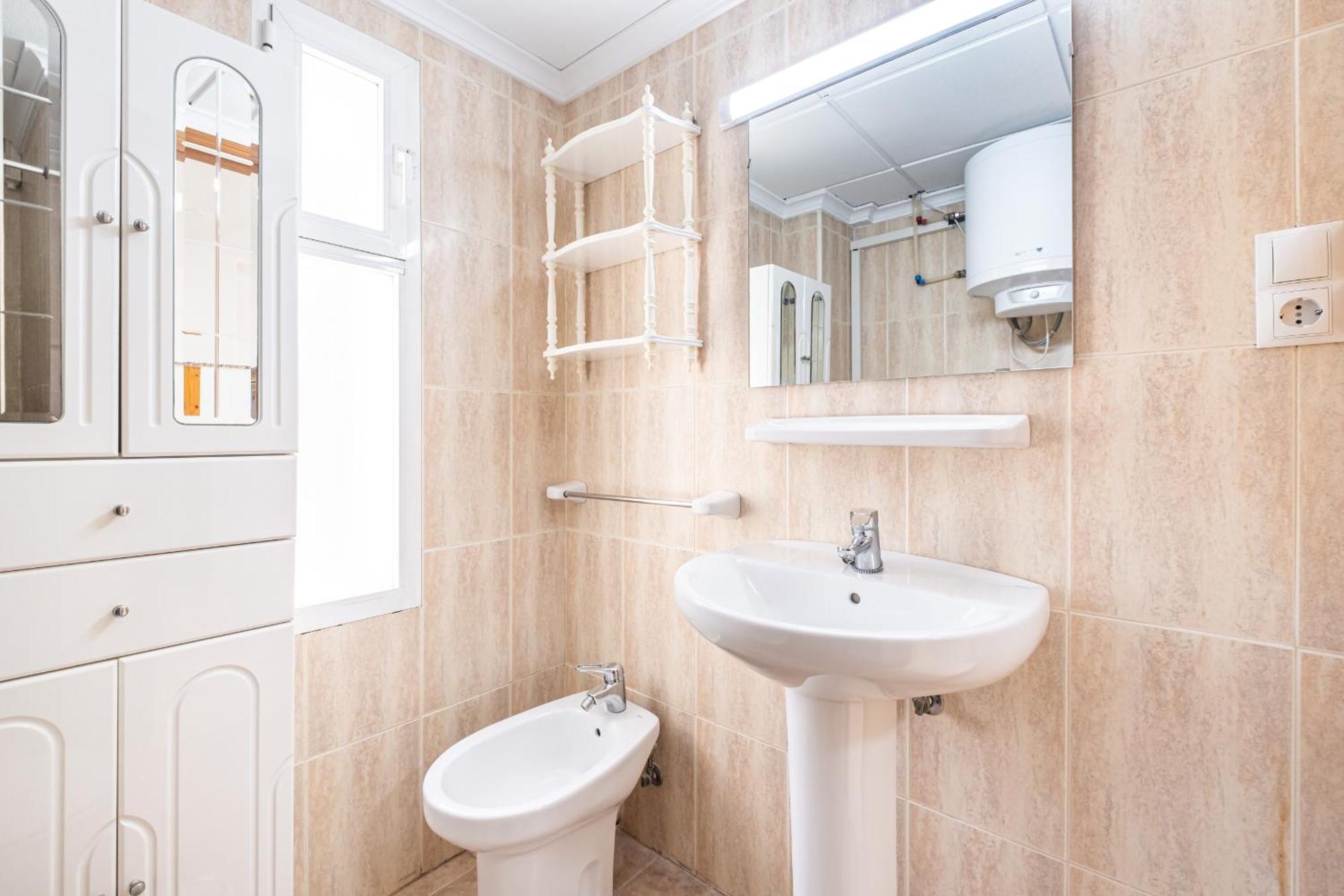 Niza 2-a Levante Apartment