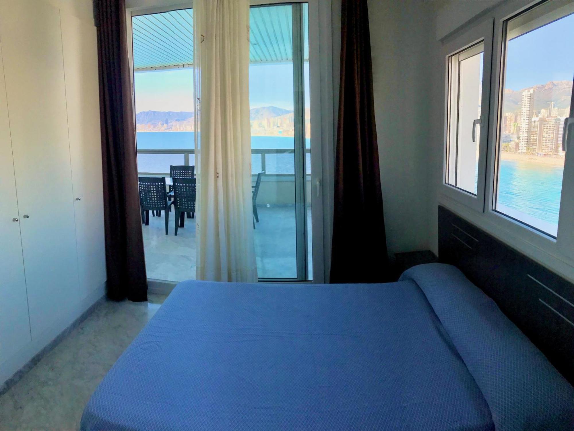 Gemelos 28 Blueline Appartement *